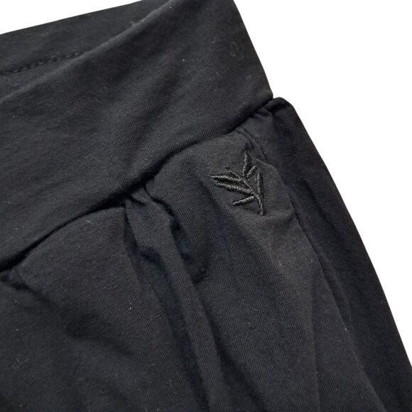 Cozy Earth Black Bamboo Women's Pajama Set with White Trim - Picture 13 of 16